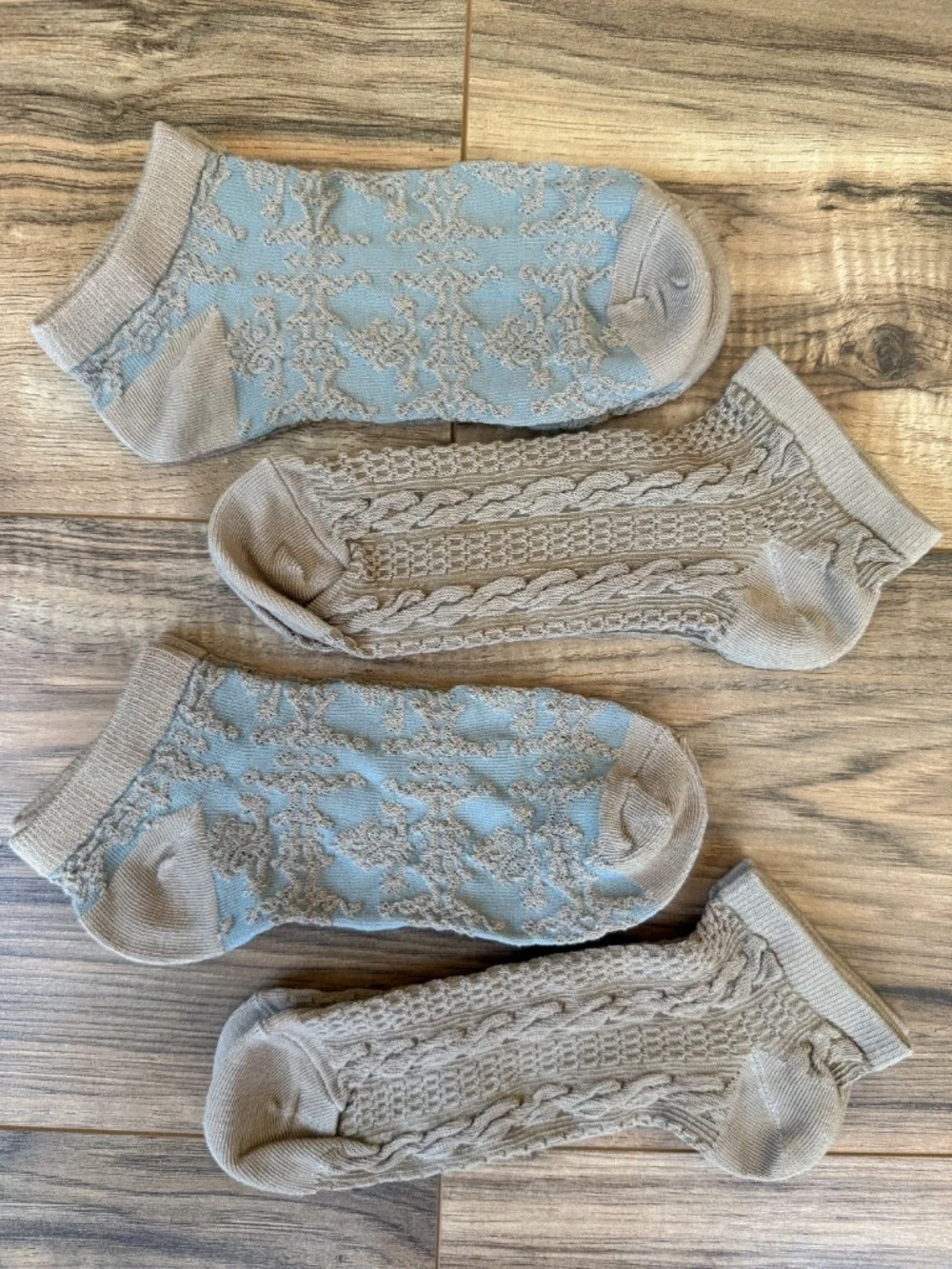 Women's Cable Knit Boho Socks - 4 Pair